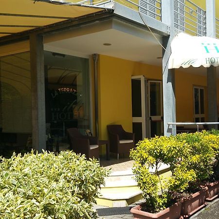 Hotel Illi Marina di Massa Extérieur photo