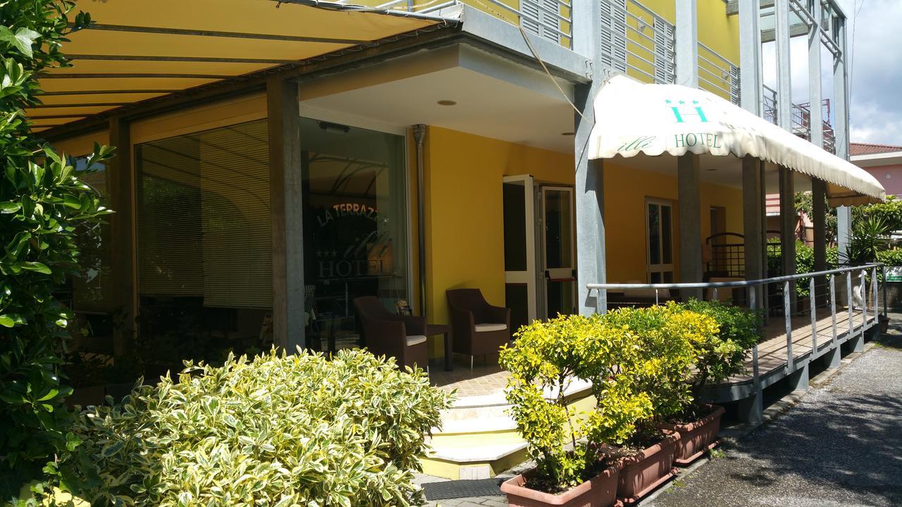 Hotel Illi Marina di Massa Extérieur photo